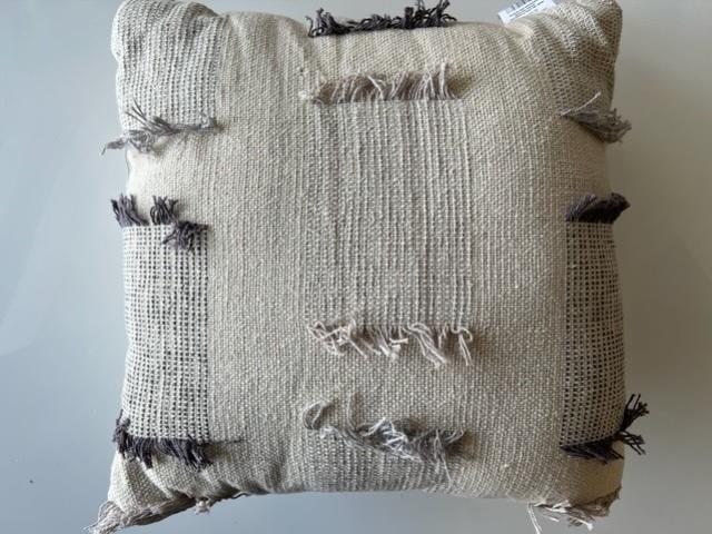 Pillow, Neutral Tassle