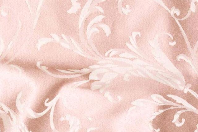 Napkin, Mauve/Ivory Gabrielle
