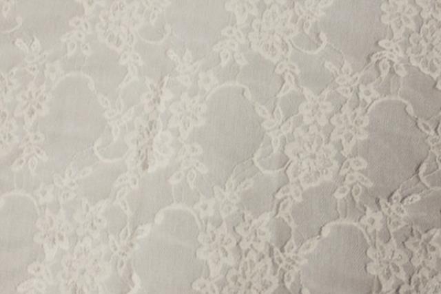 OVERLAY, 90" x 90" WHITE VINTAGE LACE