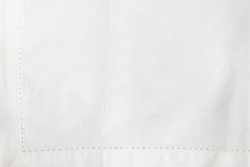 NAPKIN, OFF-WHITE HEMSTITCHED 20" x 20"